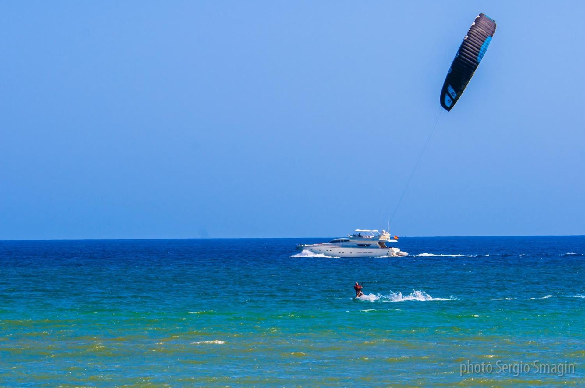 Benalbeach 1010 - Vista Al Mar - Piscina Todo El Ano - Primera Linea De Playa Benalmadena Ngoại thất bức ảnh