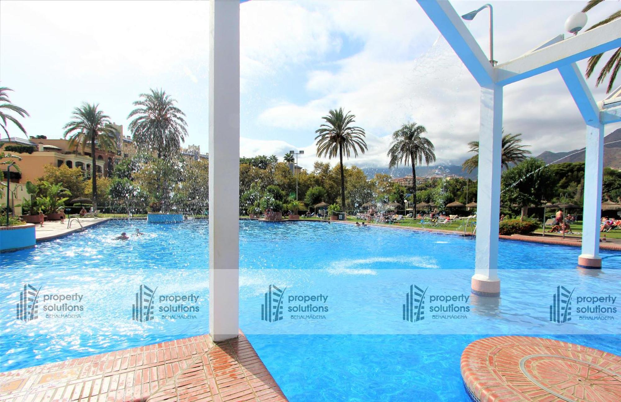 Benalbeach 1010 - Vista Al Mar - Piscina Todo El Ano - Primera Linea De Playa Benalmadena Ngoại thất bức ảnh