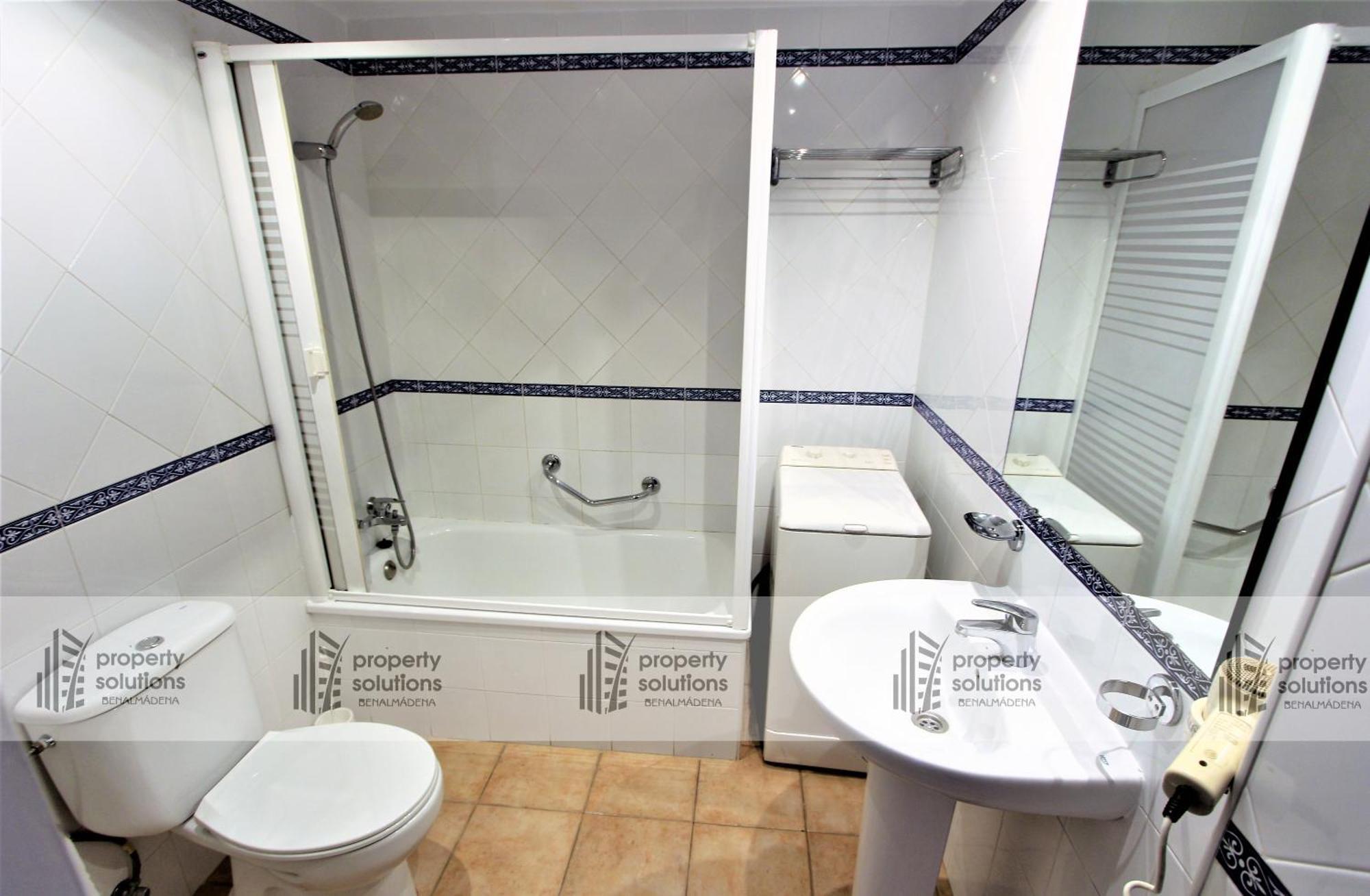 Benalbeach 1010 - Vista Al Mar - Piscina Todo El Ano - Primera Linea De Playa Benalmadena Ngoại thất bức ảnh